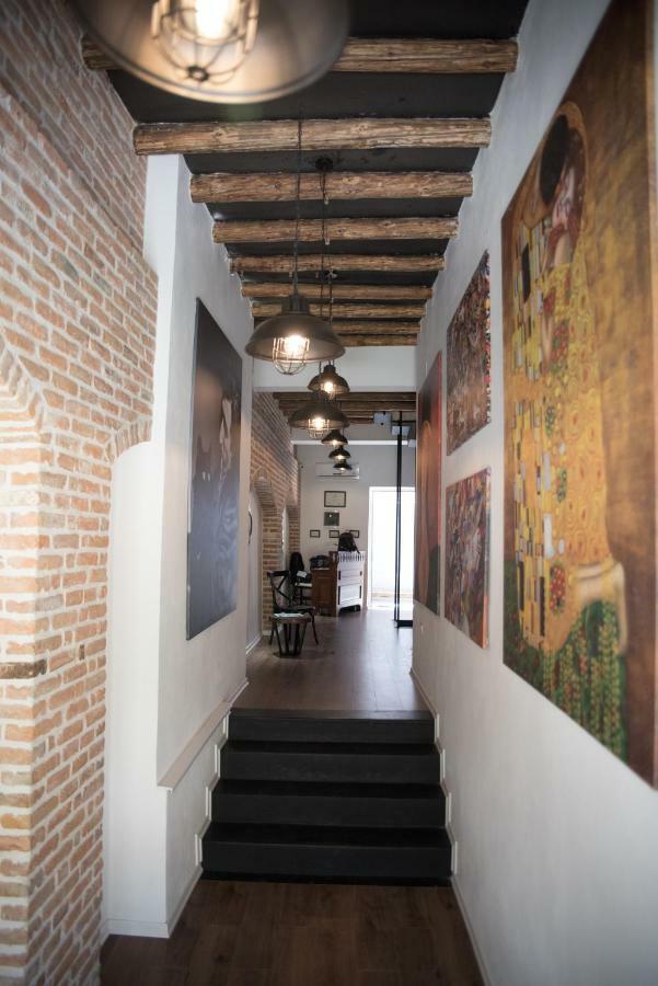 Old Bazaar Rooms Korce Buitenkant foto